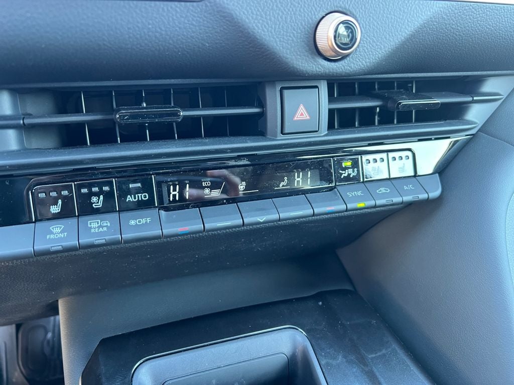 2025 Toyota Crown Signia Limited