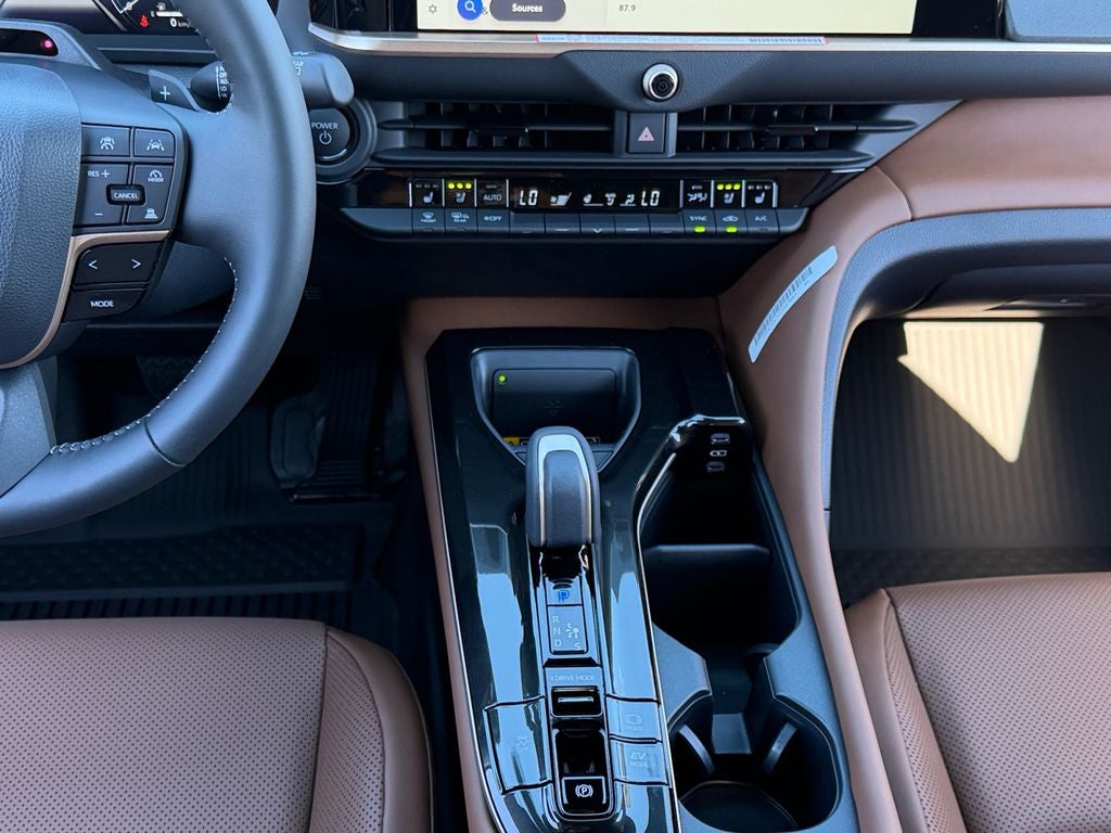 2026 Toyota Crown Signia Limited