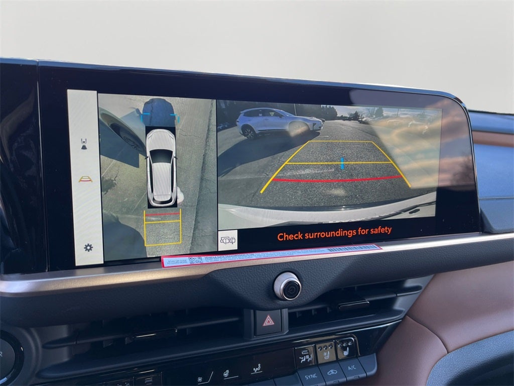 2026 Toyota Crown Signia Limited