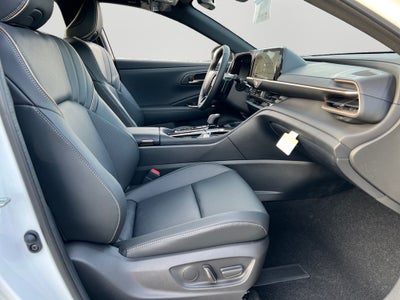 2026 Toyota Crown Signia XLE