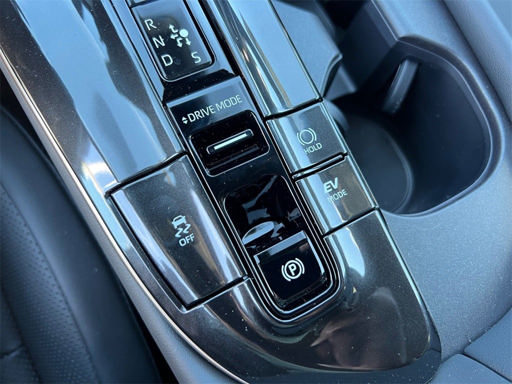 2026 Toyota Crown Signia XLE