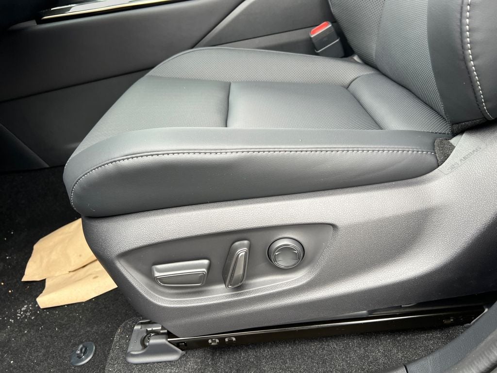 2026 Toyota Crown Signia XLE