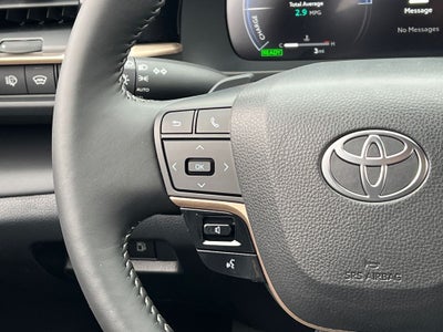 2026 Toyota Crown Signia XLE