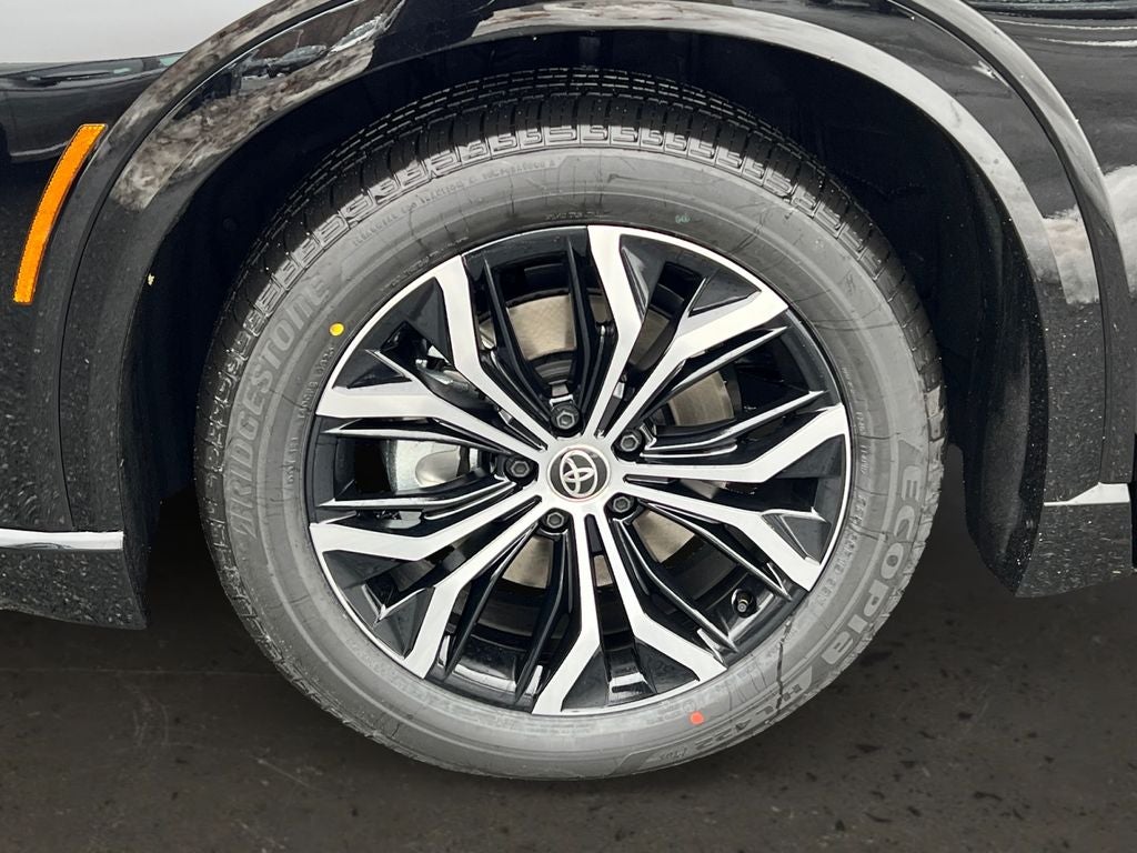 2026 Toyota Crown Signia XLE