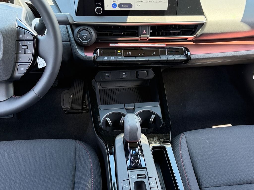 2026 Toyota Prius Plug-In Hybrid SE