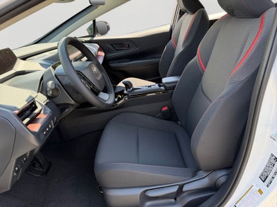 2026 Toyota Prius Plug-In Hybrid SE
