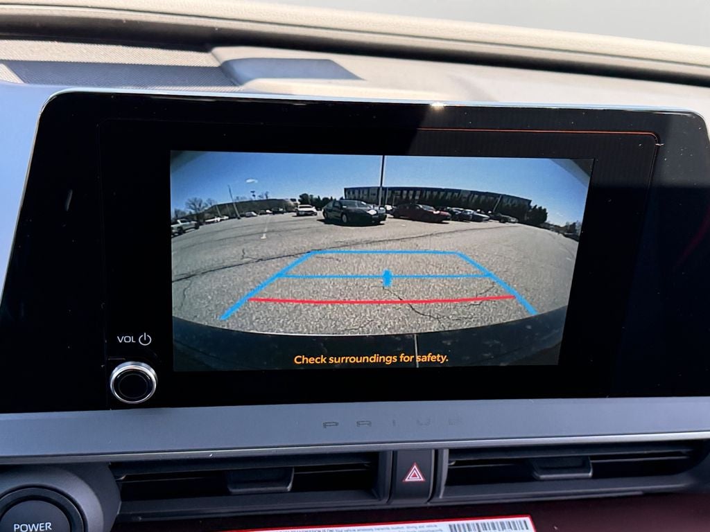 2026 Toyota Prius Plug-In Hybrid SE