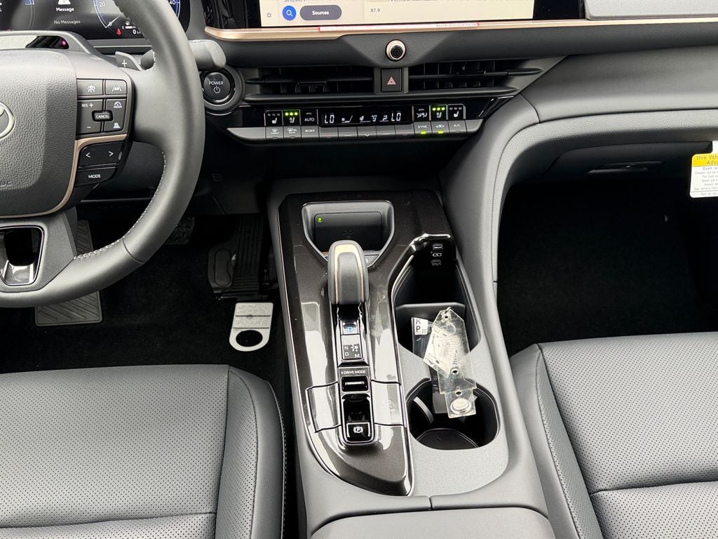 2026 Toyota Crown Platinum