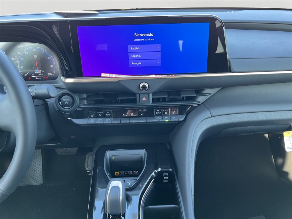 2026 Toyota Crown Platinum