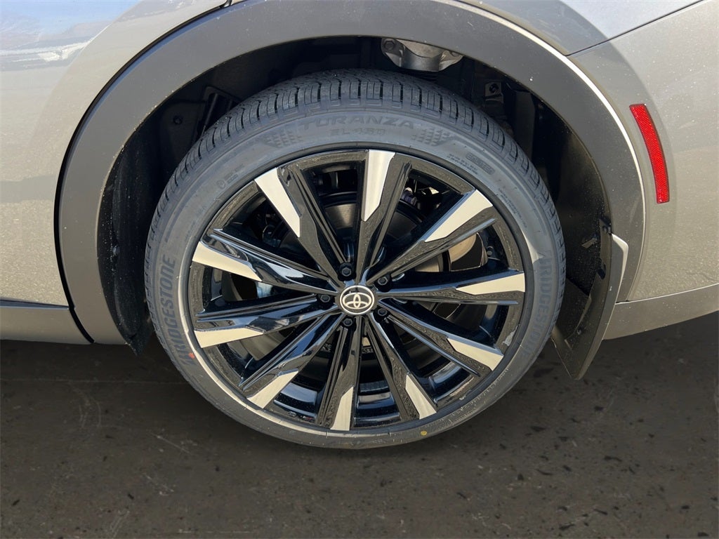 2026 Toyota Crown Platinum