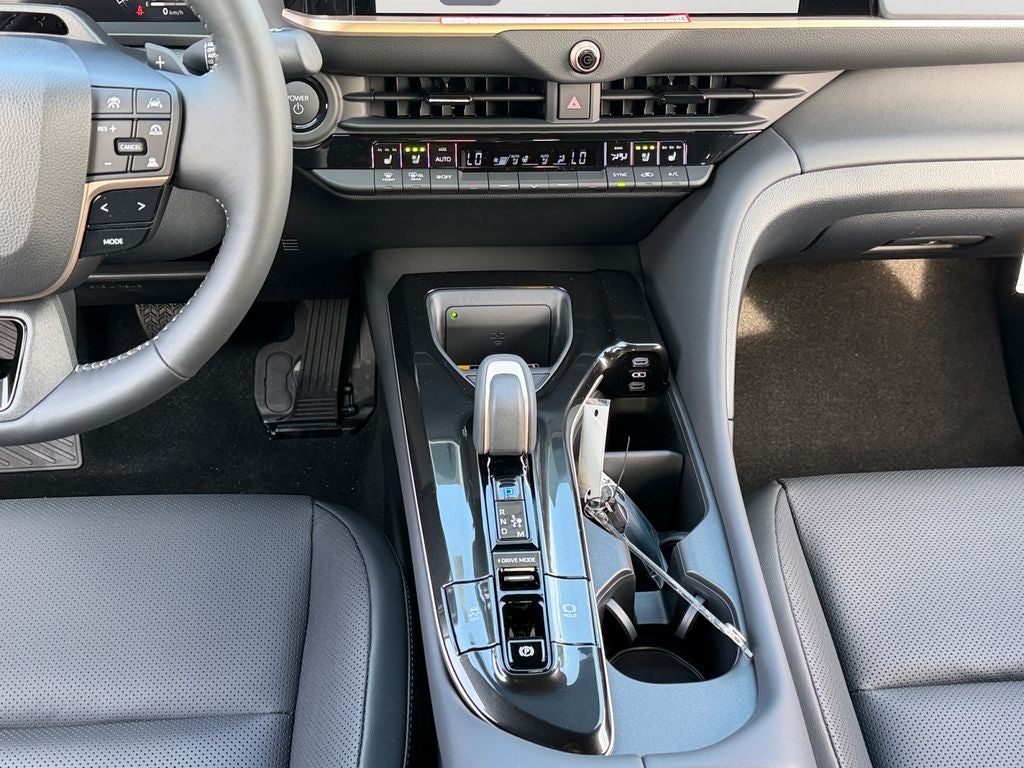 2026 Toyota Crown Platinum