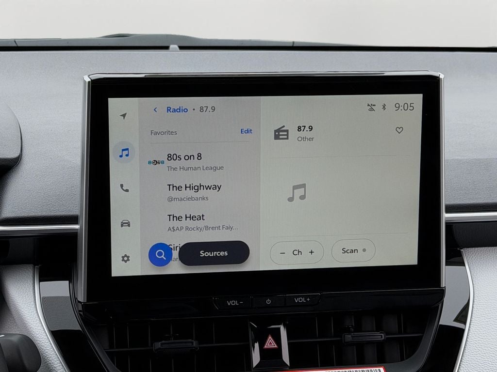 2026 Toyota Corolla Hybrid SE