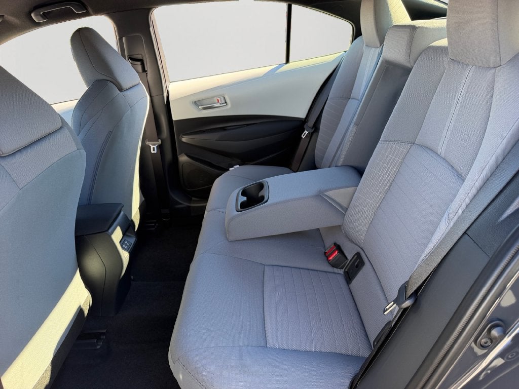 2027 Toyota Corolla Hybrid SE