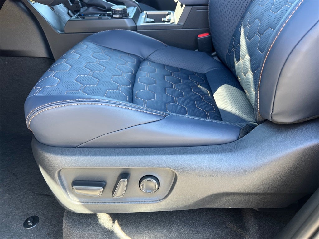 2026 Toyota 4Runner i-FORCE MAX Hybrid Platinum