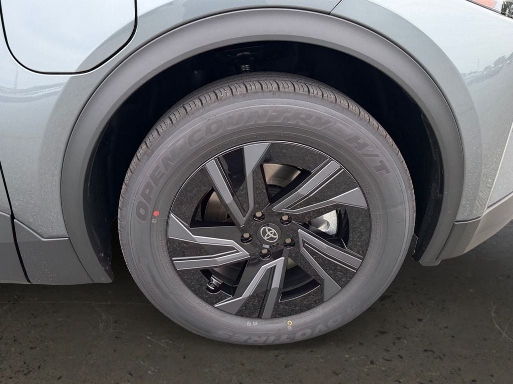 2026 Toyota C-HR SE