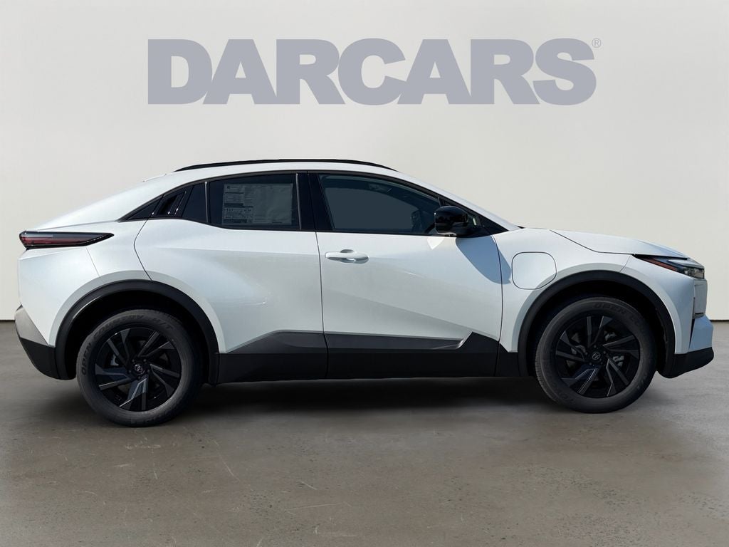2026 Toyota C-HR SE