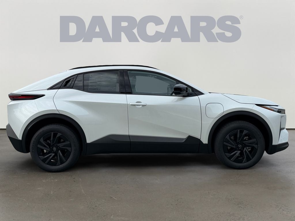 2026 Toyota C-HR SE