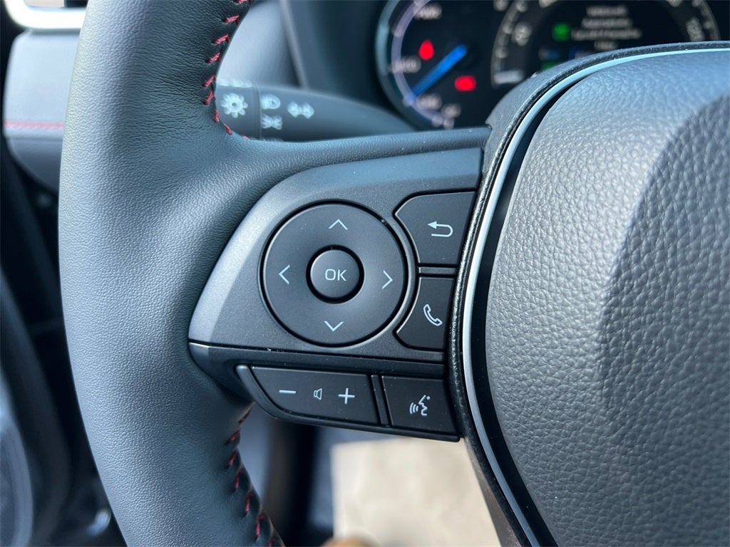 2025 Toyota RAV4 Plug-In Hybrid SE