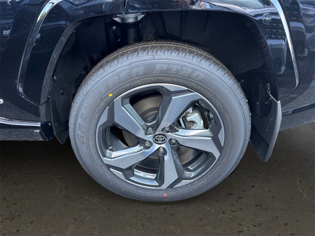 2025 Toyota RAV4 Plug-In Hybrid SE