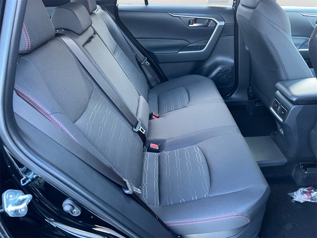 2025 Toyota RAV4 Plug-In Hybrid SE