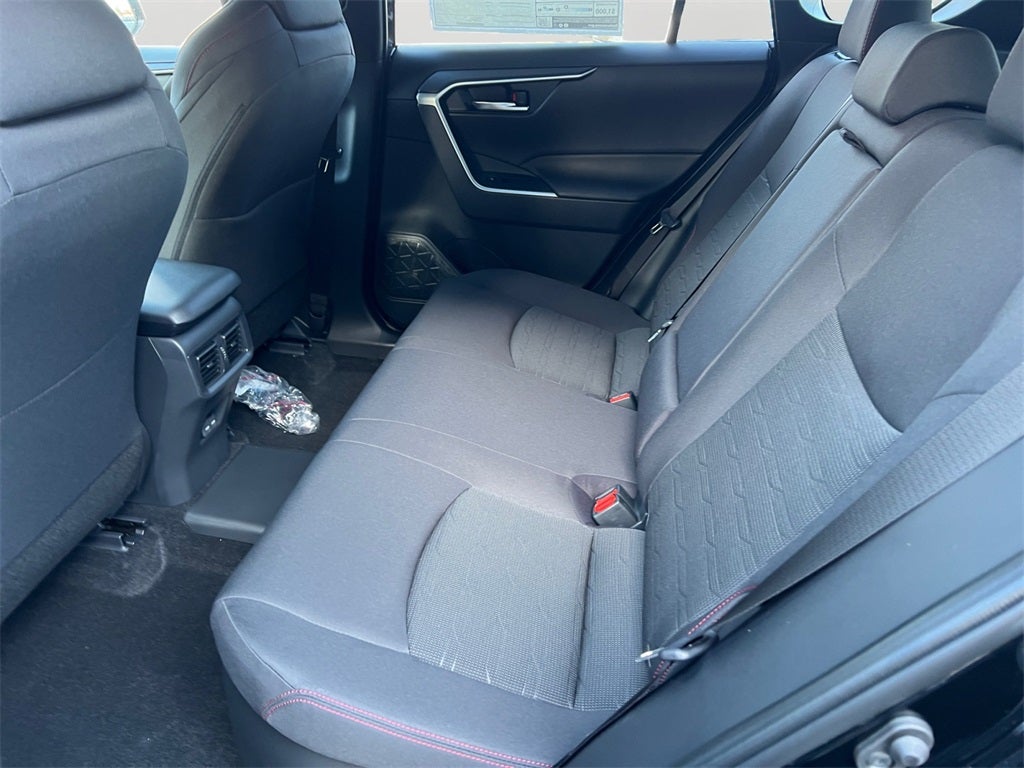 2025 Toyota RAV4 Plug-In Hybrid SE