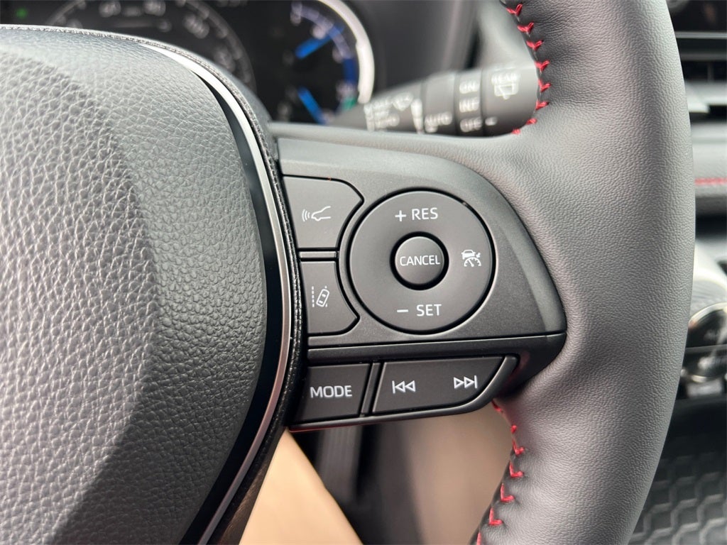 2025 Toyota RAV4 Plug-In Hybrid SE