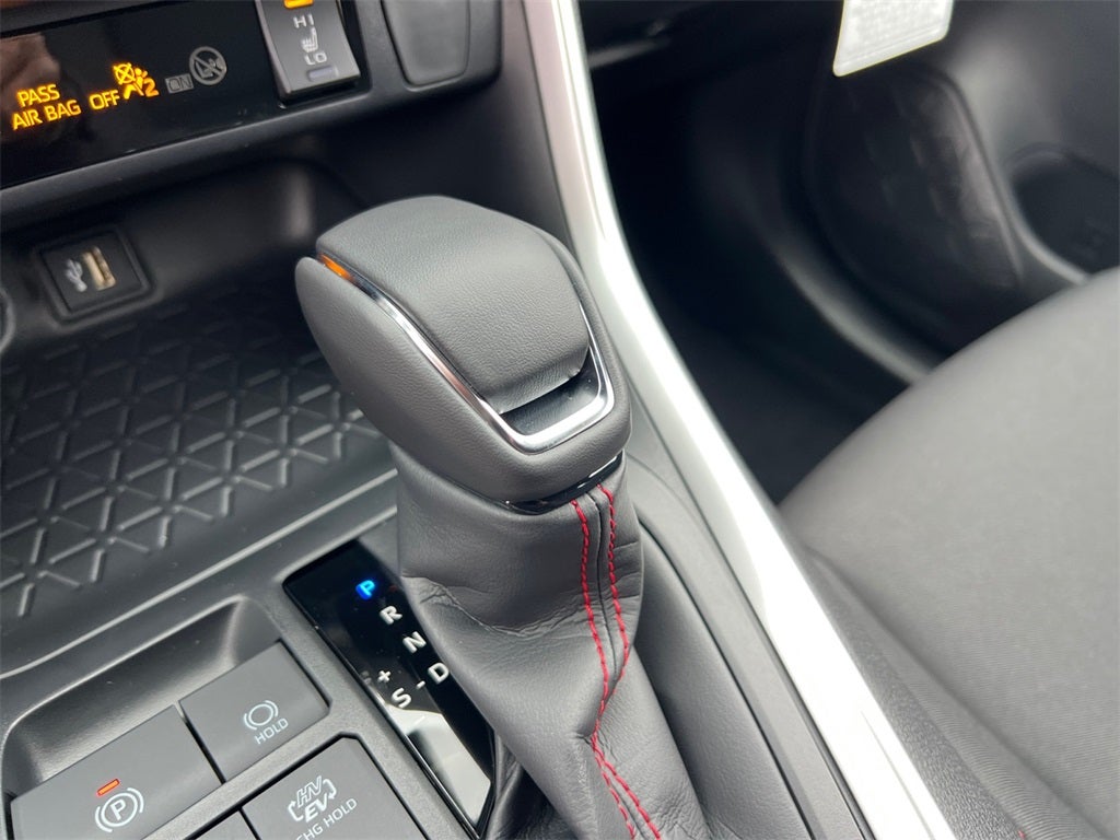 2025 Toyota RAV4 Plug-In Hybrid SE