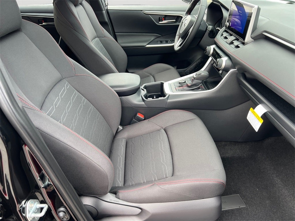 2025 Toyota RAV4 Plug-In Hybrid SE