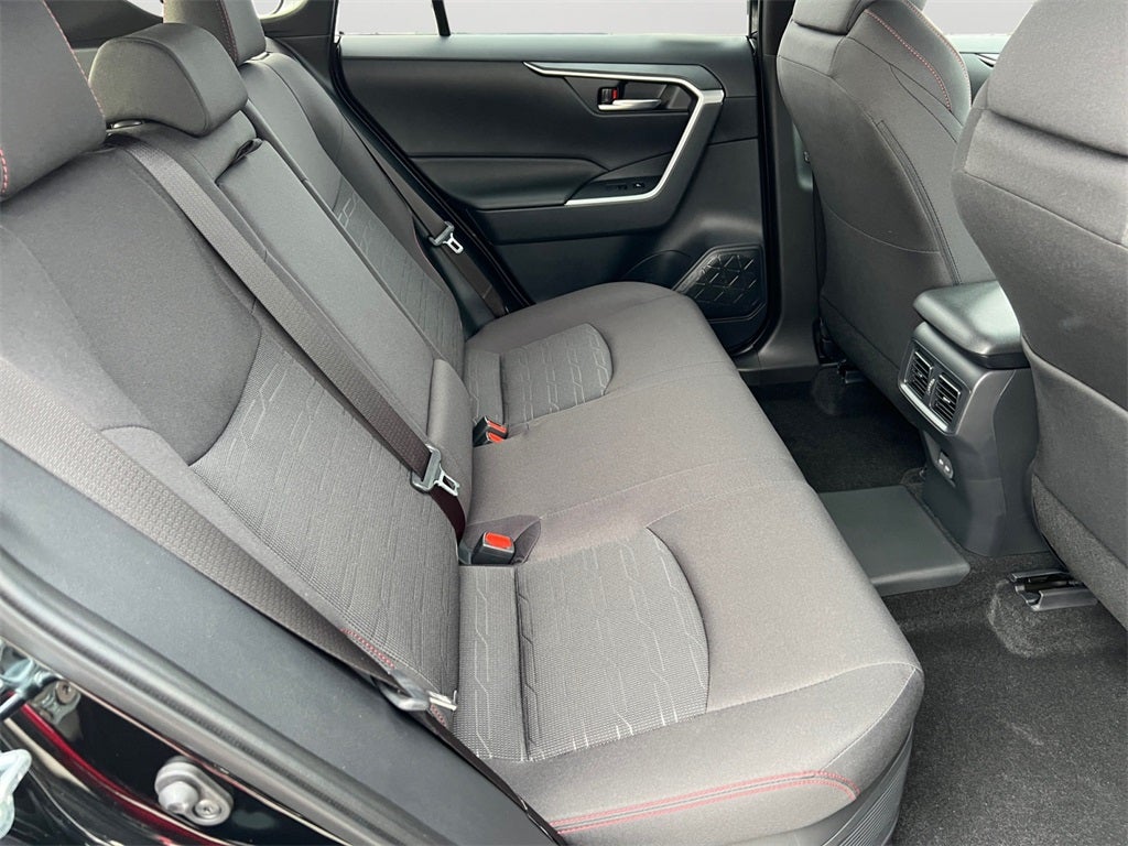 2025 Toyota RAV4 Plug-In Hybrid SE