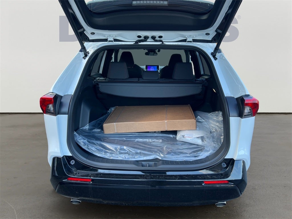 2025 Toyota RAV4 Plug-In Hybrid SE