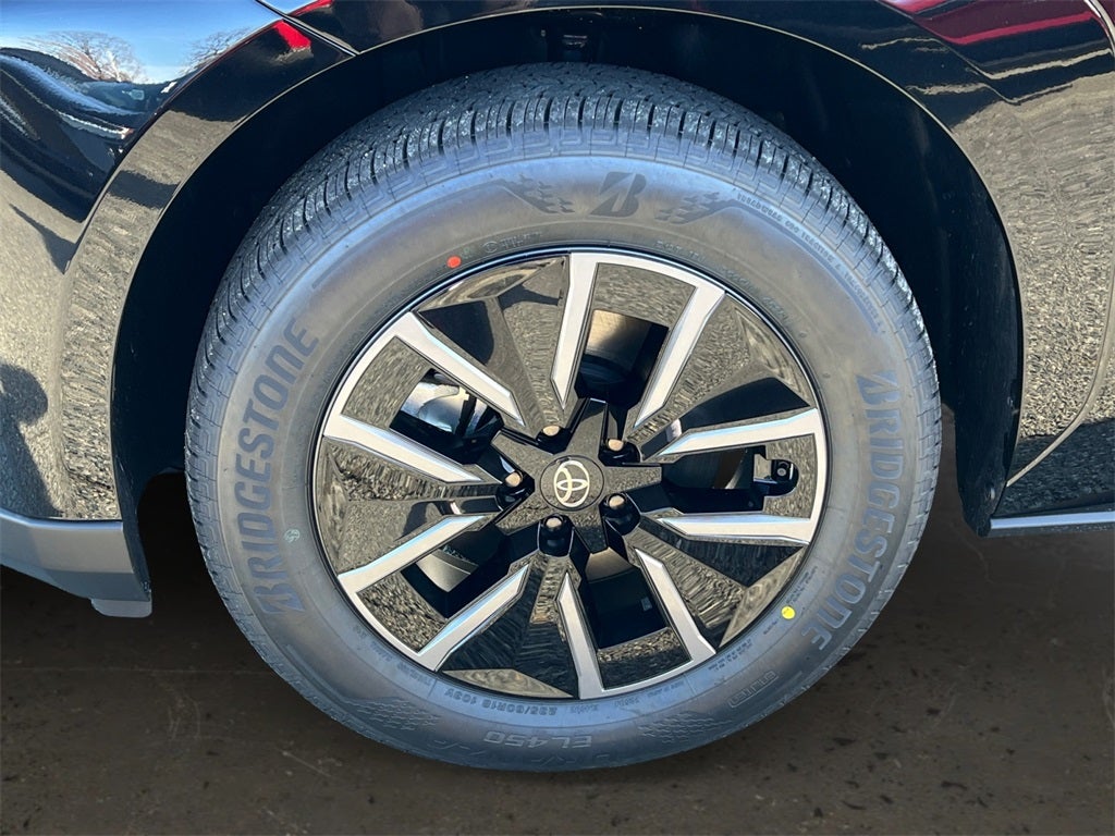 2026 Toyota bZ XLE Plus