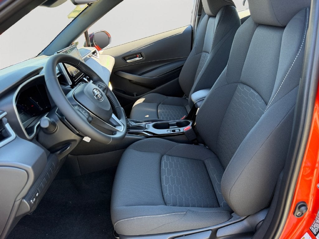 2027 Toyota Corolla Hatchback SE