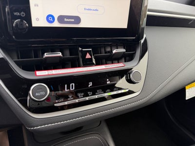 2026 Toyota Corolla Hatchback SE