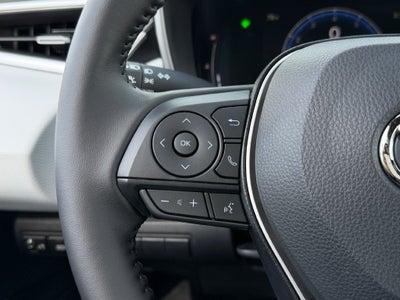 2027 Toyota Corolla Hatchback SE