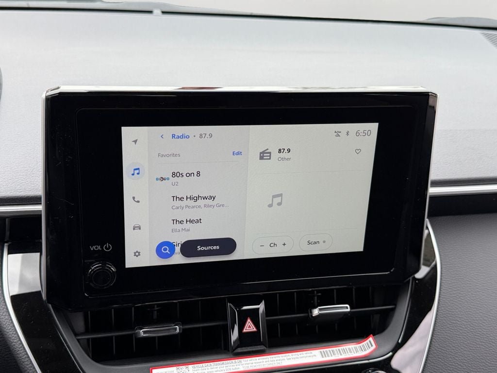 2026 Toyota Corolla Hatchback SE