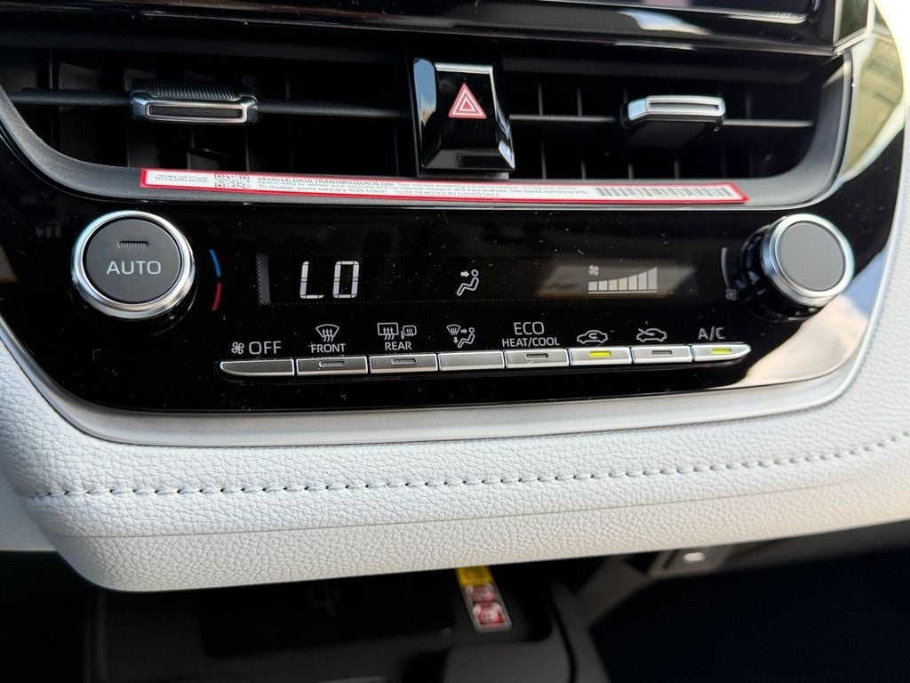 2026 Toyota Corolla Hatchback SE